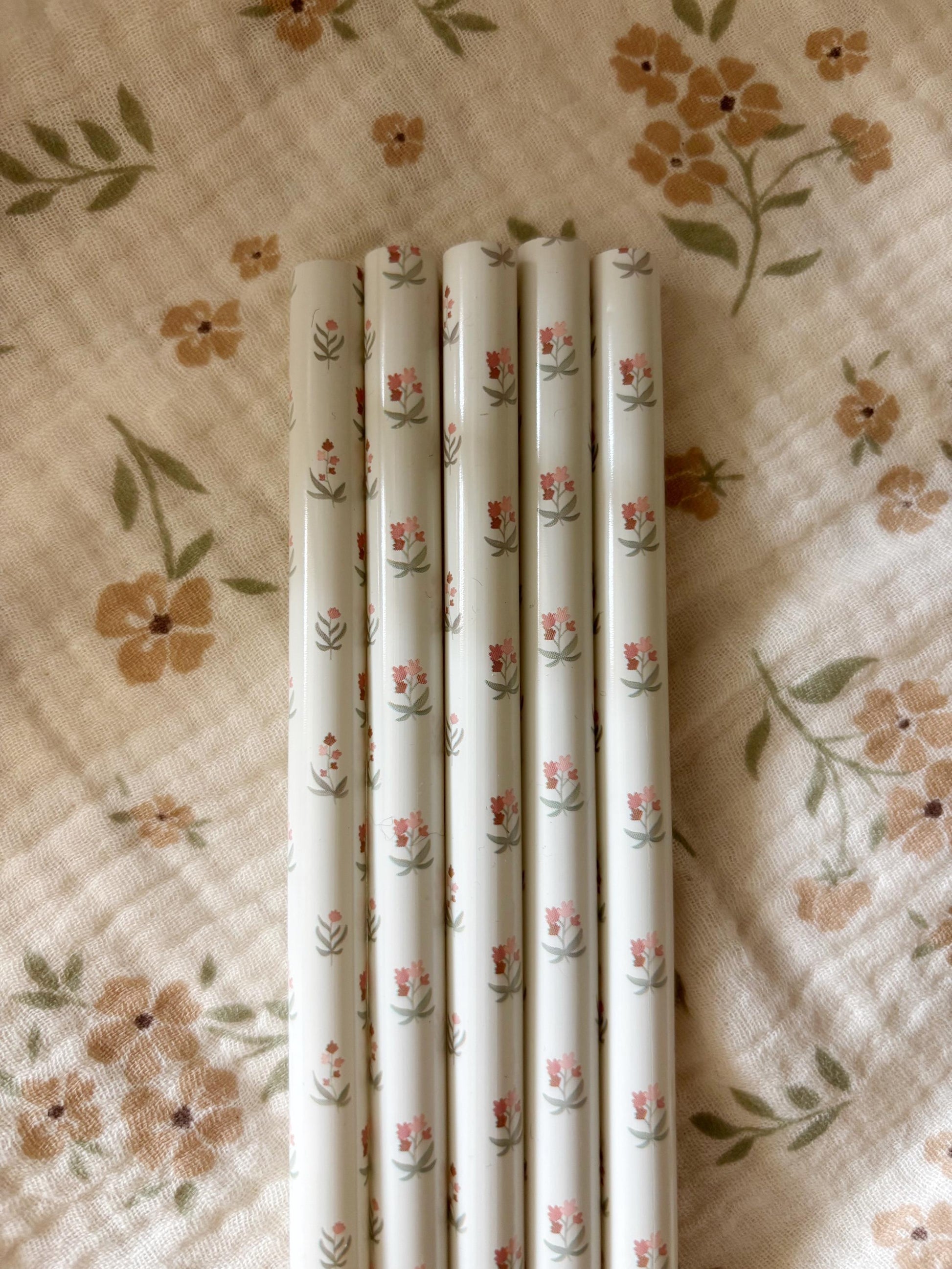 Bow Tumbler Straw Bulk Drinkware Accessories for Bow Theme Party Favor Flower Party Favor for Goody Bag Floral Party Gift for Pajama Party