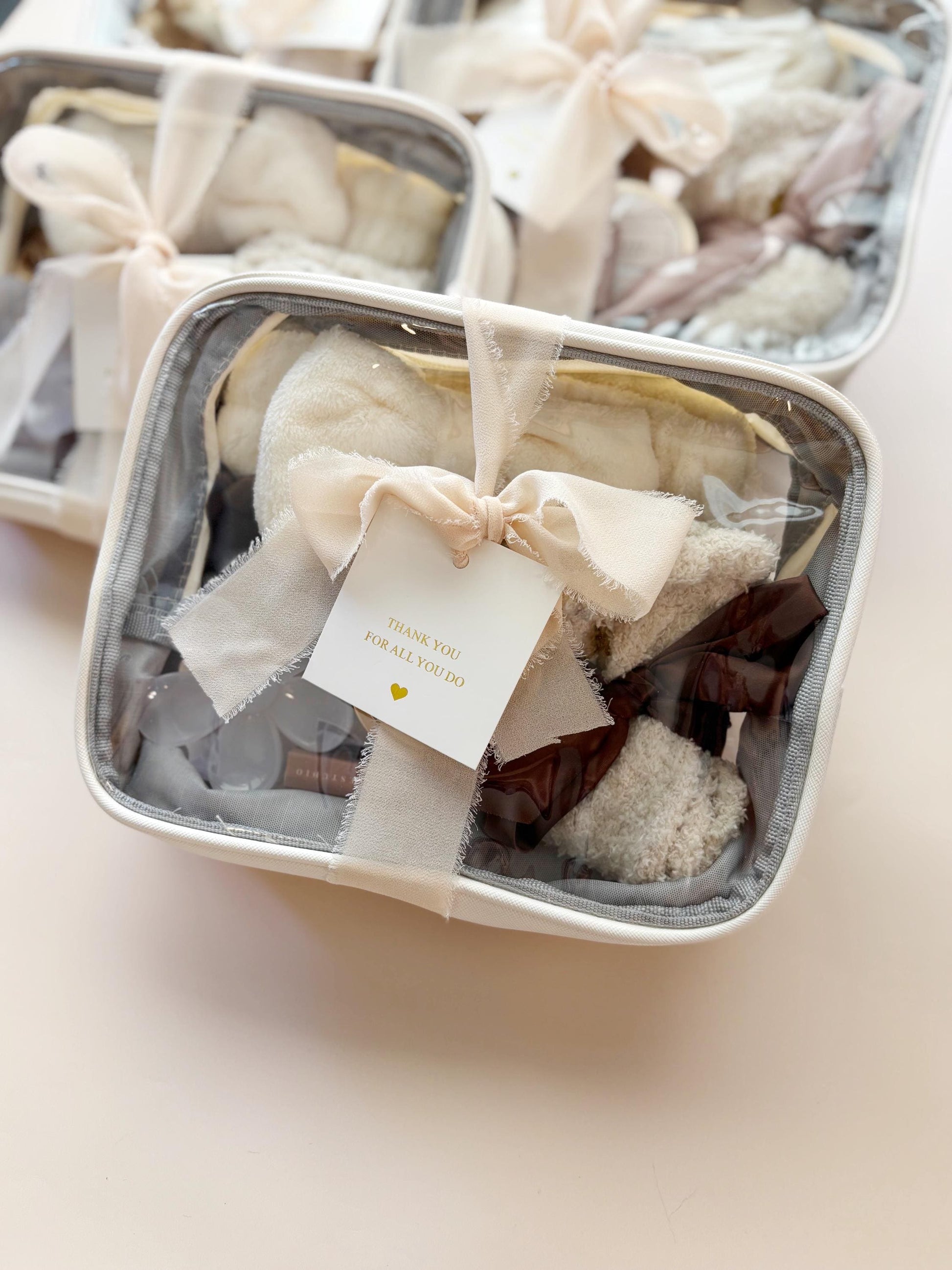 Cozy Fall Employee Office Spa Gift for Hostess Giftset for Thanksgiving Friendship Gift Basket Idea for Friendsgiving Employee Appreciation