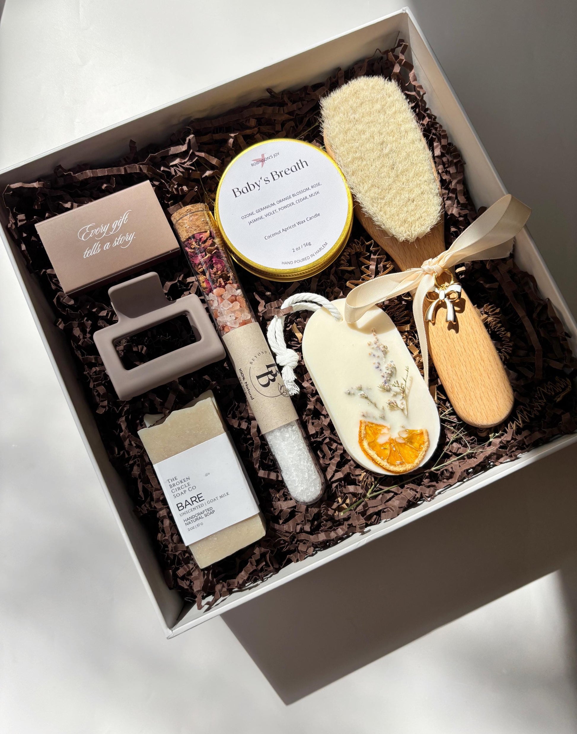 Cozy Fall Pampering Gift Set: Soy Candle & Self-Care Essentials