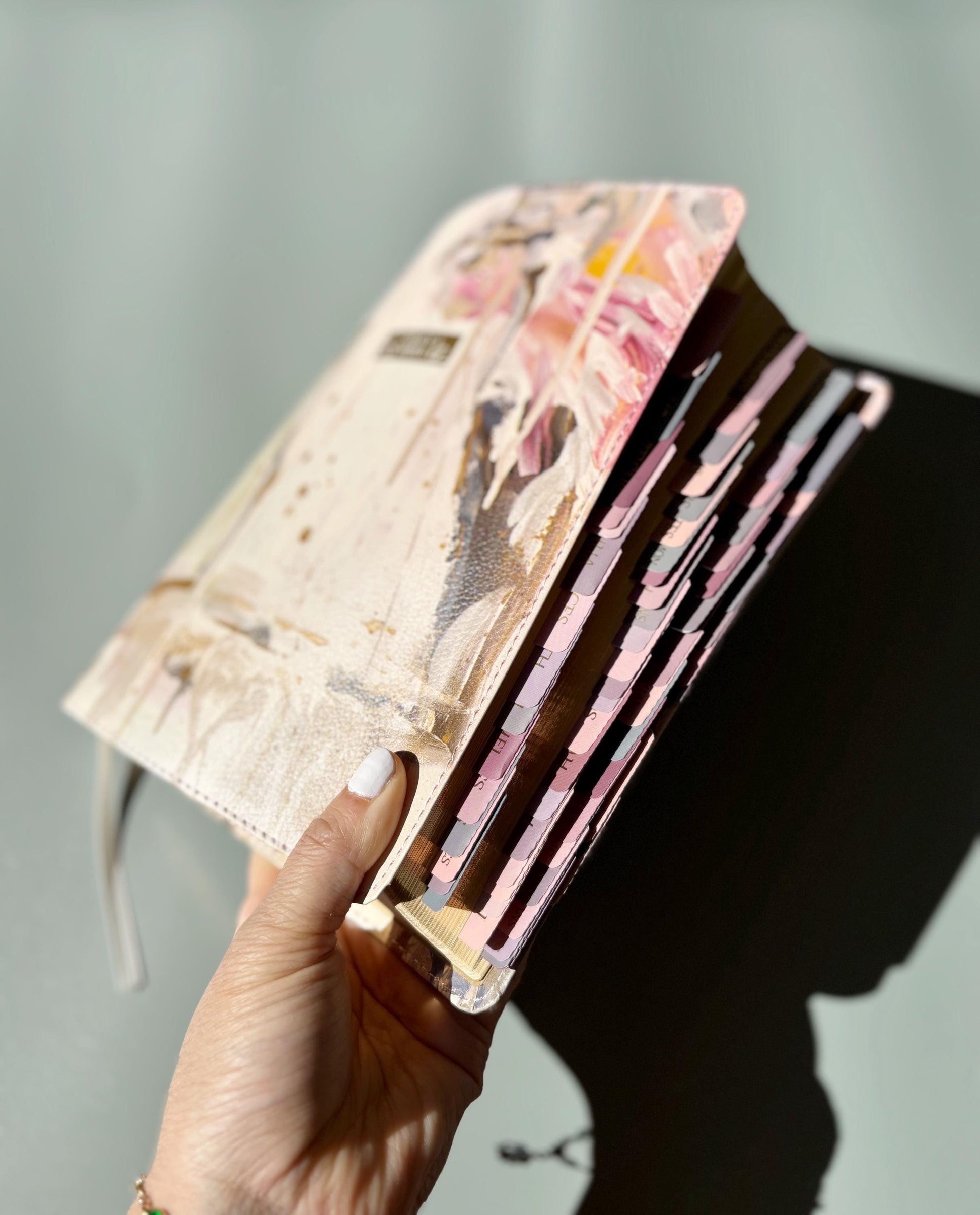 Personalized NIV Bible for Women Tabbed Bible Gift for Christian Women Custom Holy Bible Study Gift for Daughter Baptism Devotional Gift