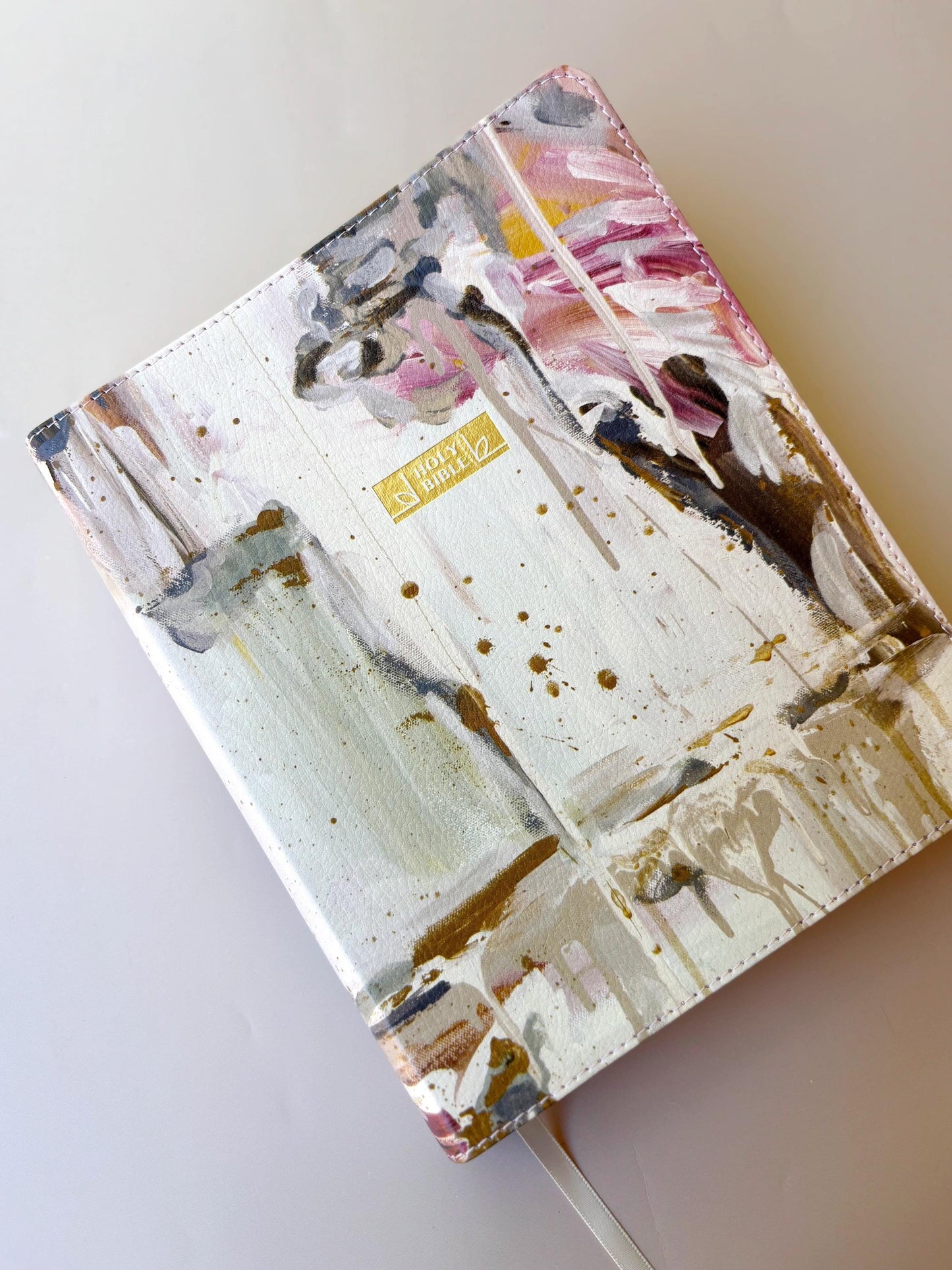 Personalized NIV Bible for Women Tabbed Bible Gift for Christian Women Custom Holy Bible Study Gift for Daughter Baptism Devotional Gift