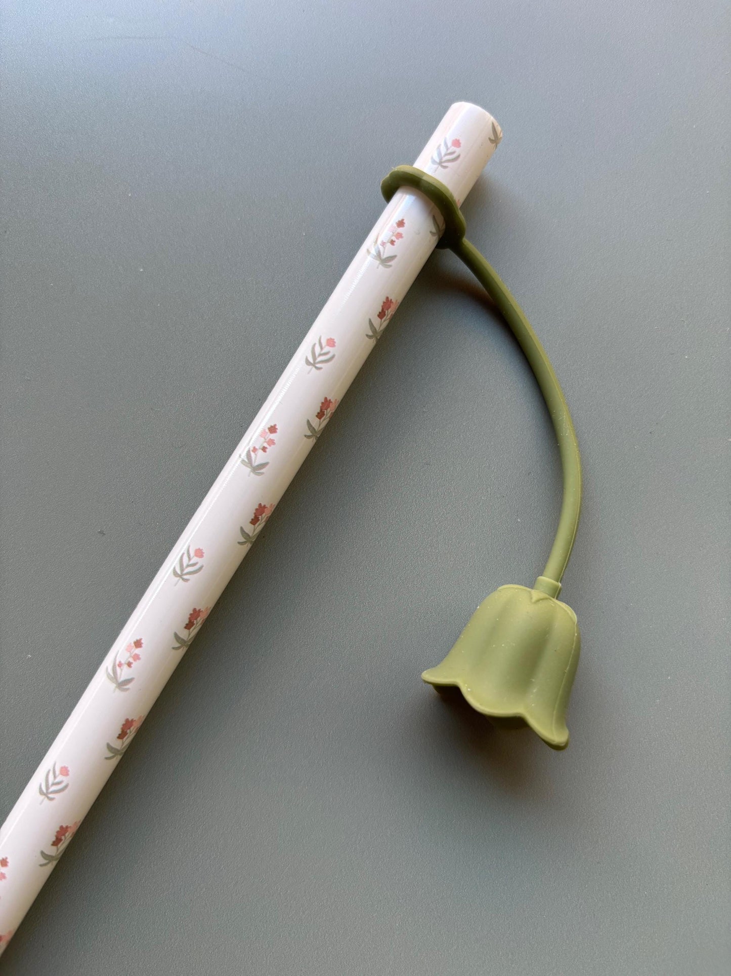 Floral Straw Reusable Drinking Eco Friendly Decorative Plastic Long Tube Silicone Tulip Cover Kitchen Drink Accessory Sustainable Party