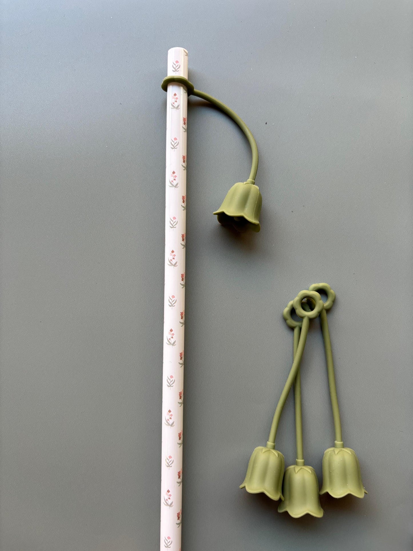 Floral Straw Reusable Drinking Eco Friendly Decorative Plastic Long Tube Silicone Tulip Cover Kitchen Drink Accessory Sustainable Party