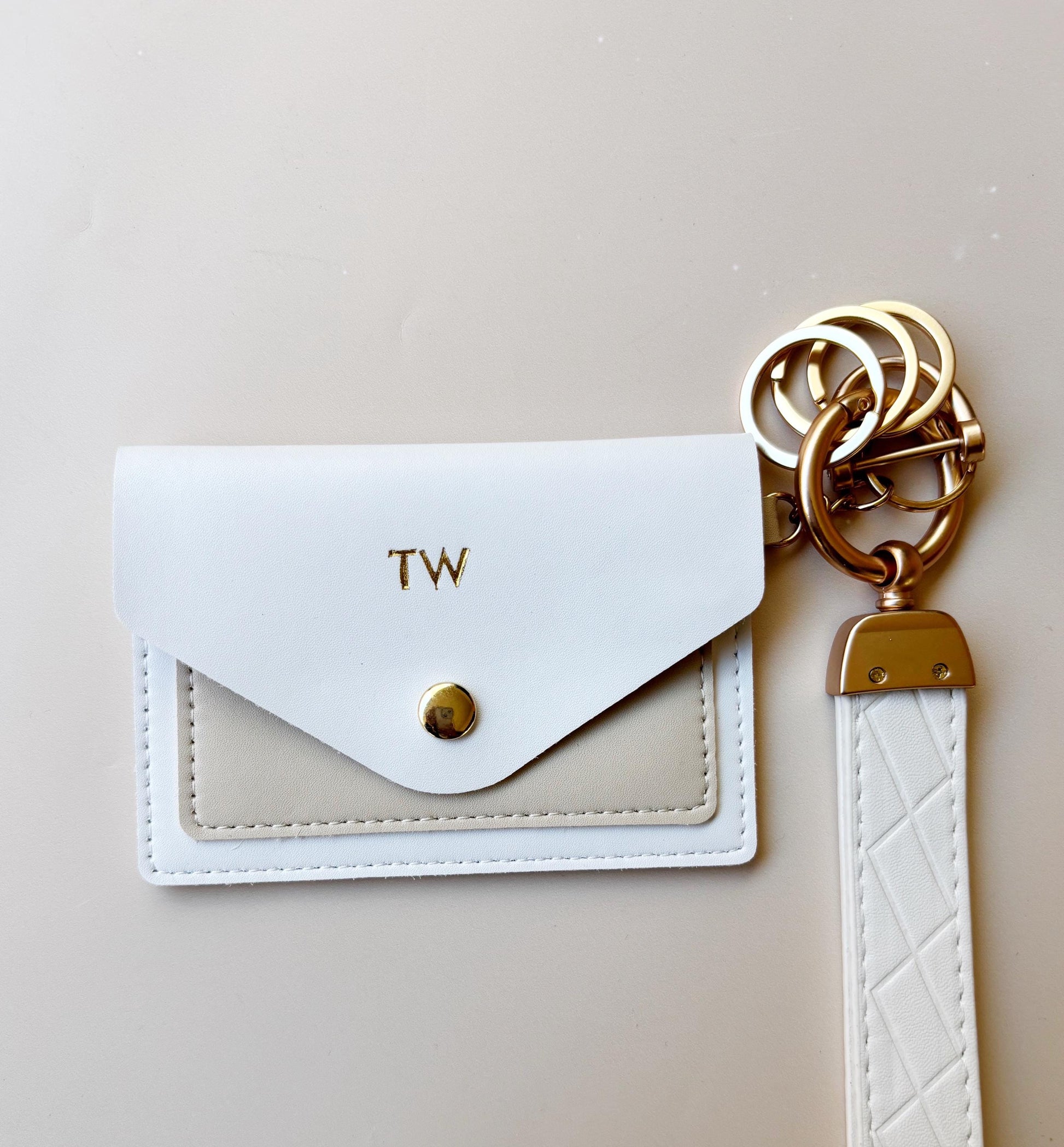 arty Present White Leather Design Gold Snap