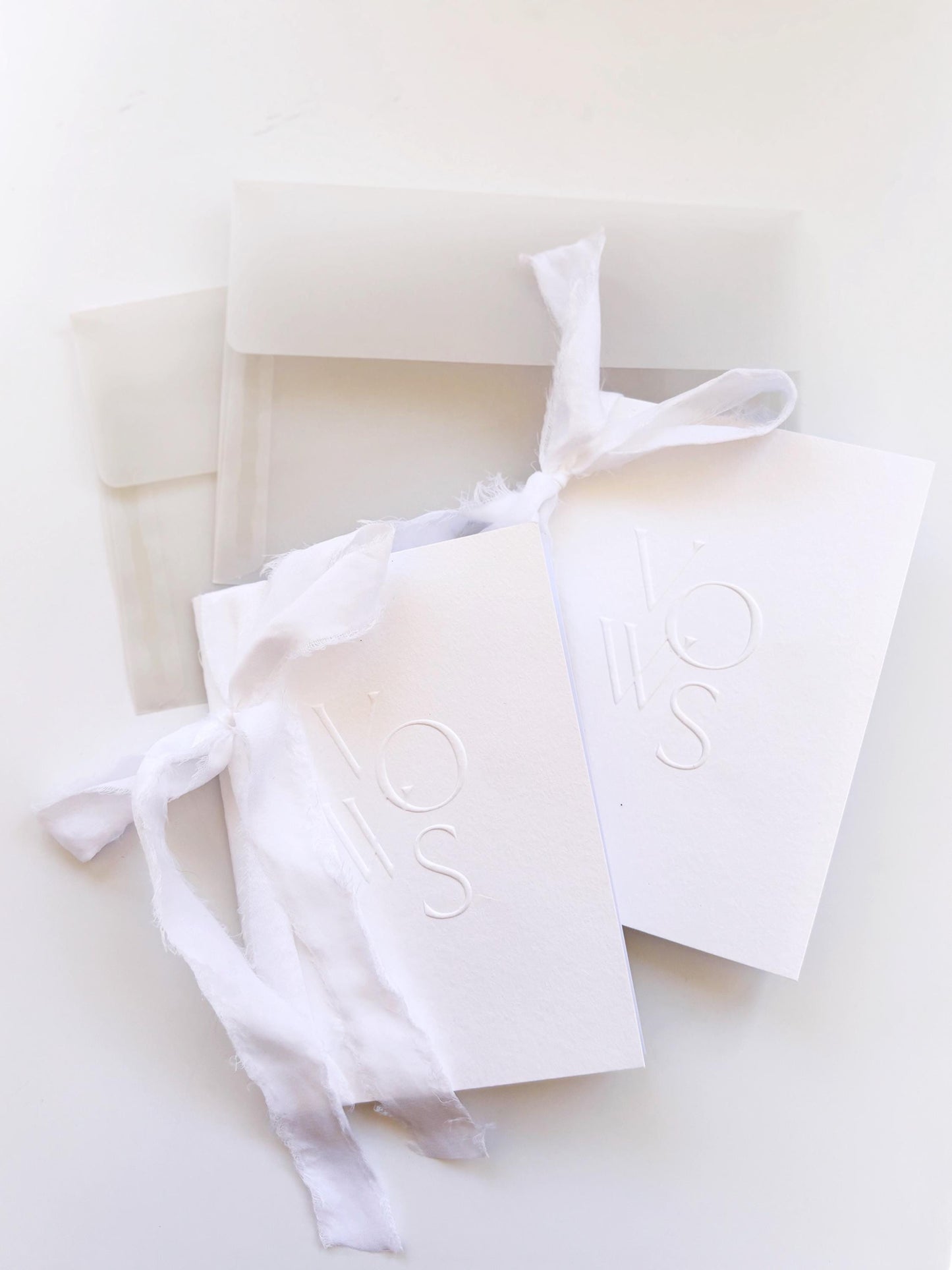 Embossed Elegant Vow Book Set for Couple Engagement Gift For Classic Beach Wedding Ceremony Personalized Gender Neutral Custom Vow Booklet