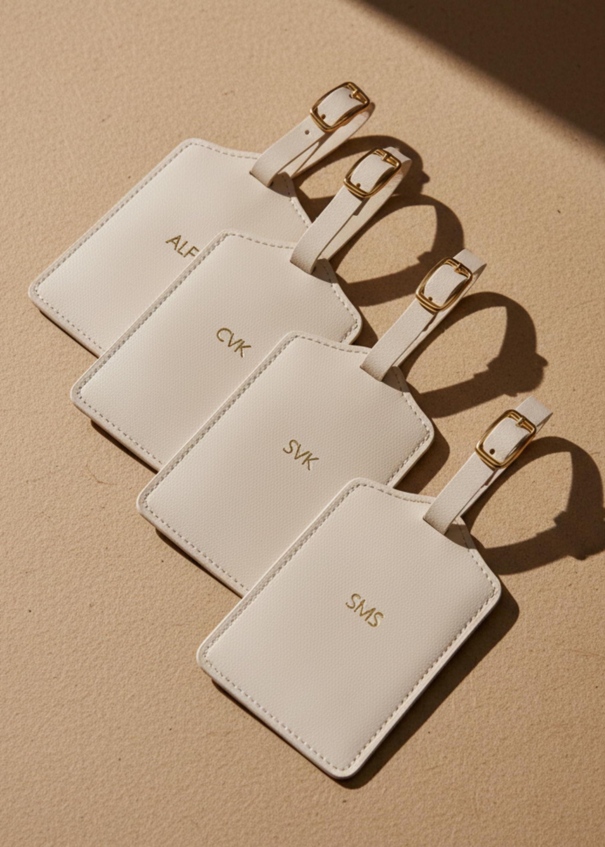 Personalized Luggage Tag Suitcase Bag Tag Gift for Summer Travel Monogram Family Vacation Matching Carry-on Duffel Bag Name Tag for Group