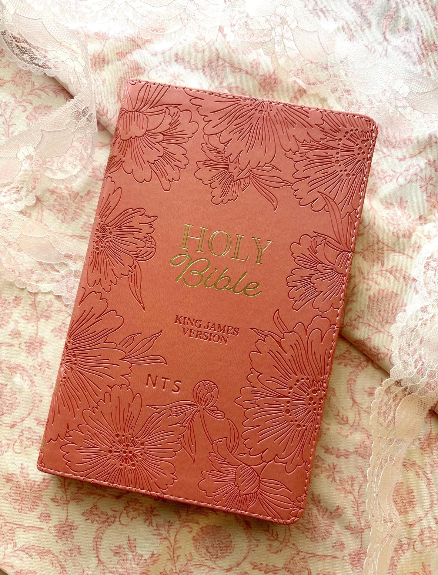 Personalized Pink Bible for Women Bible Gift for Christian Women Custom Emboss Foil KJV Bible Study Gift for Daughter Baptism Keepsake Gift