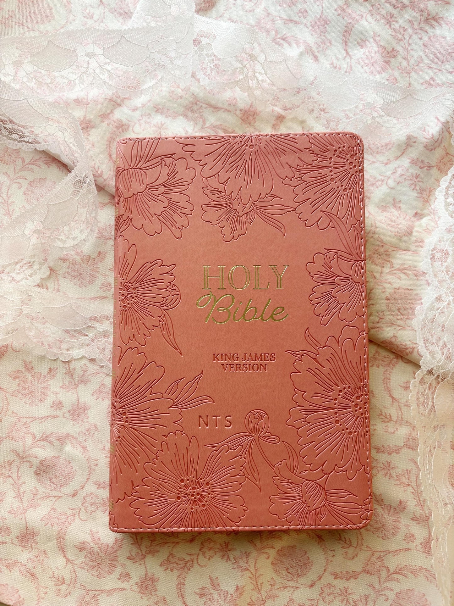 Personalized Pink Bible for Women Bible Gift for Christian Women Custom Emboss Foil KJV Bible Study Gift for Daughter Baptism Keepsake Gift