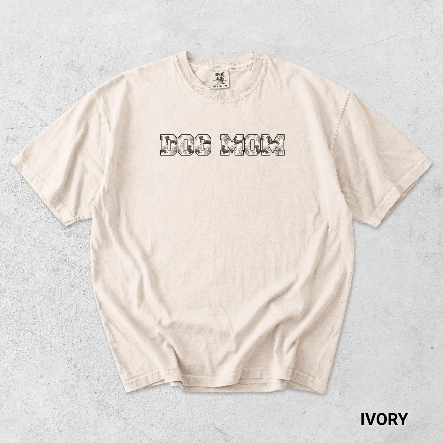 Trendy Dog Graphic Comfort Color T-shirt Wiener Dog Mom Funny Gift for Dachshund Casual Tee Oversized Garment Dyed Pet Dog Walking Shirt